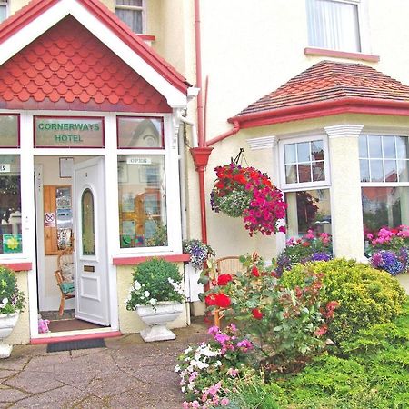 Cornerways Guest House Llandudno Exterior photo