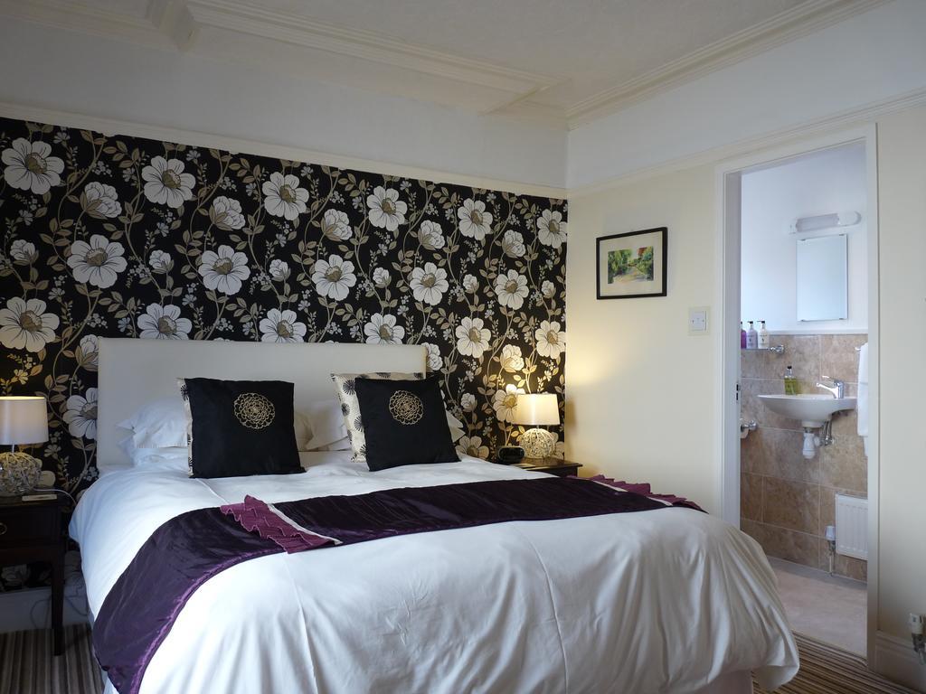 Cornerways Guest House Llandudno Exterior photo
